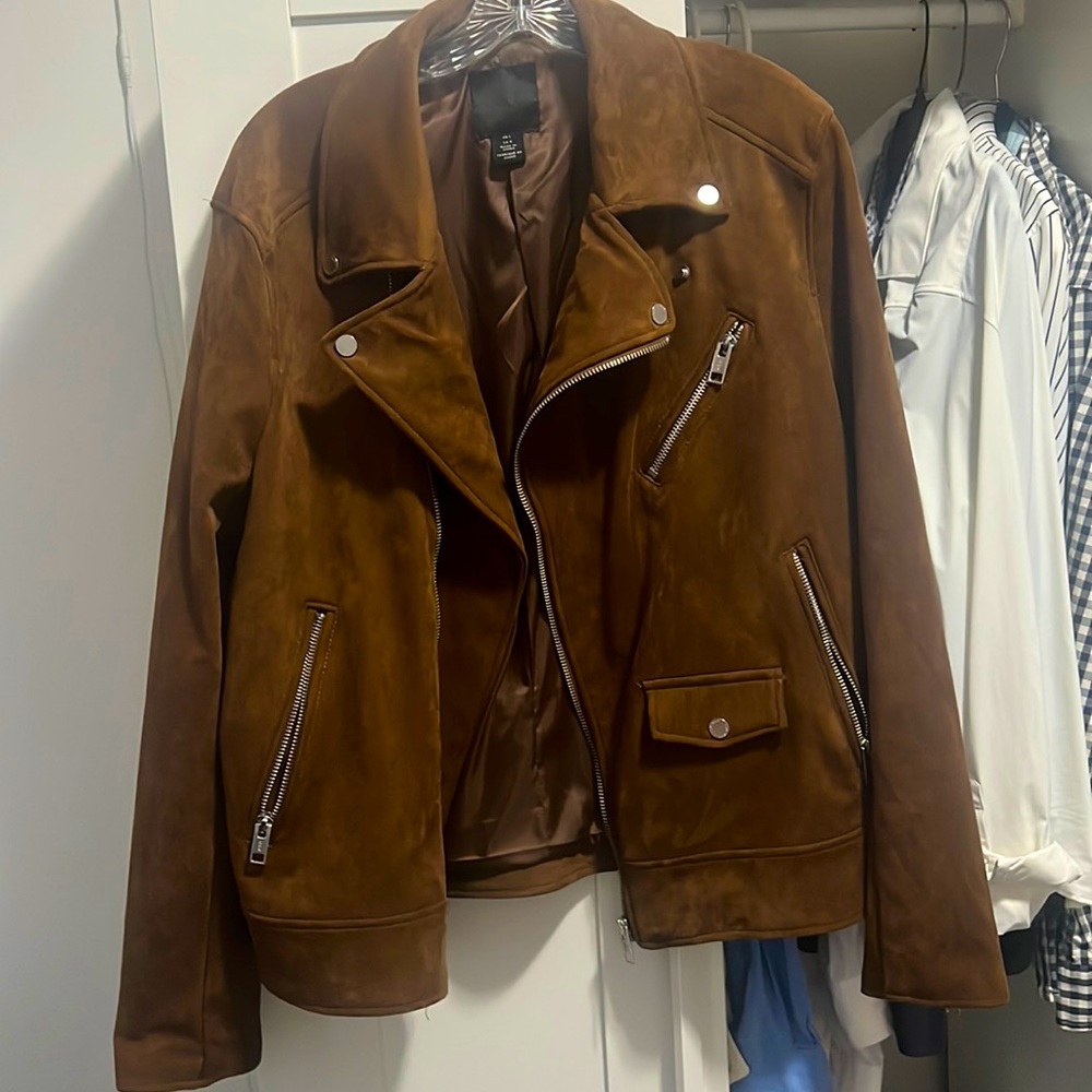 H&M classy jacket,worn literally few times,still in excellent condition